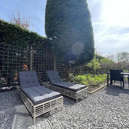 Holiday home Bospolderhuisje Honselersdijk